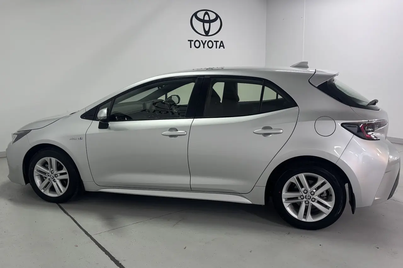 2021 Toyota Corolla Gallery Image 9