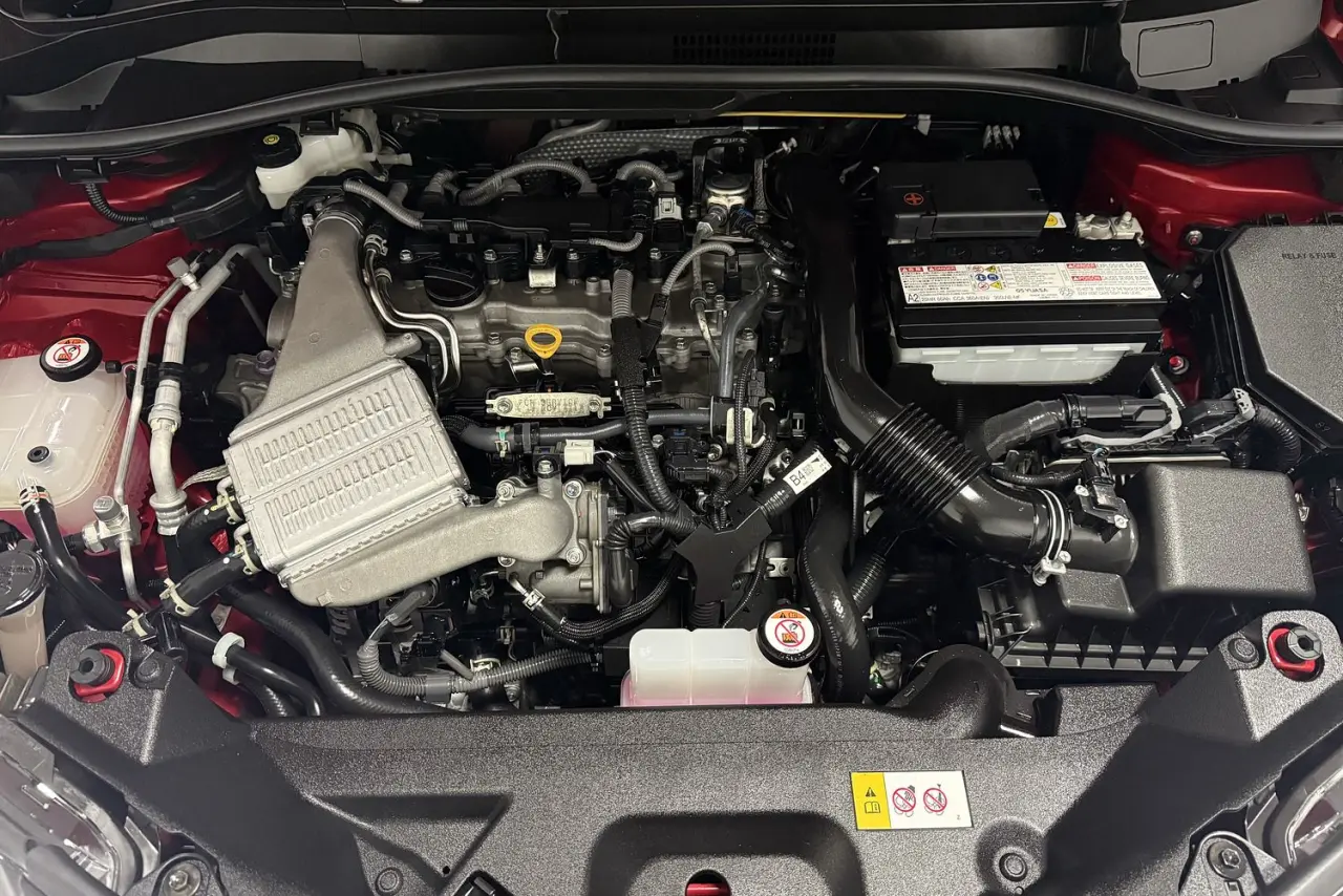 2022 Toyota C-HR Gallery Image 22
