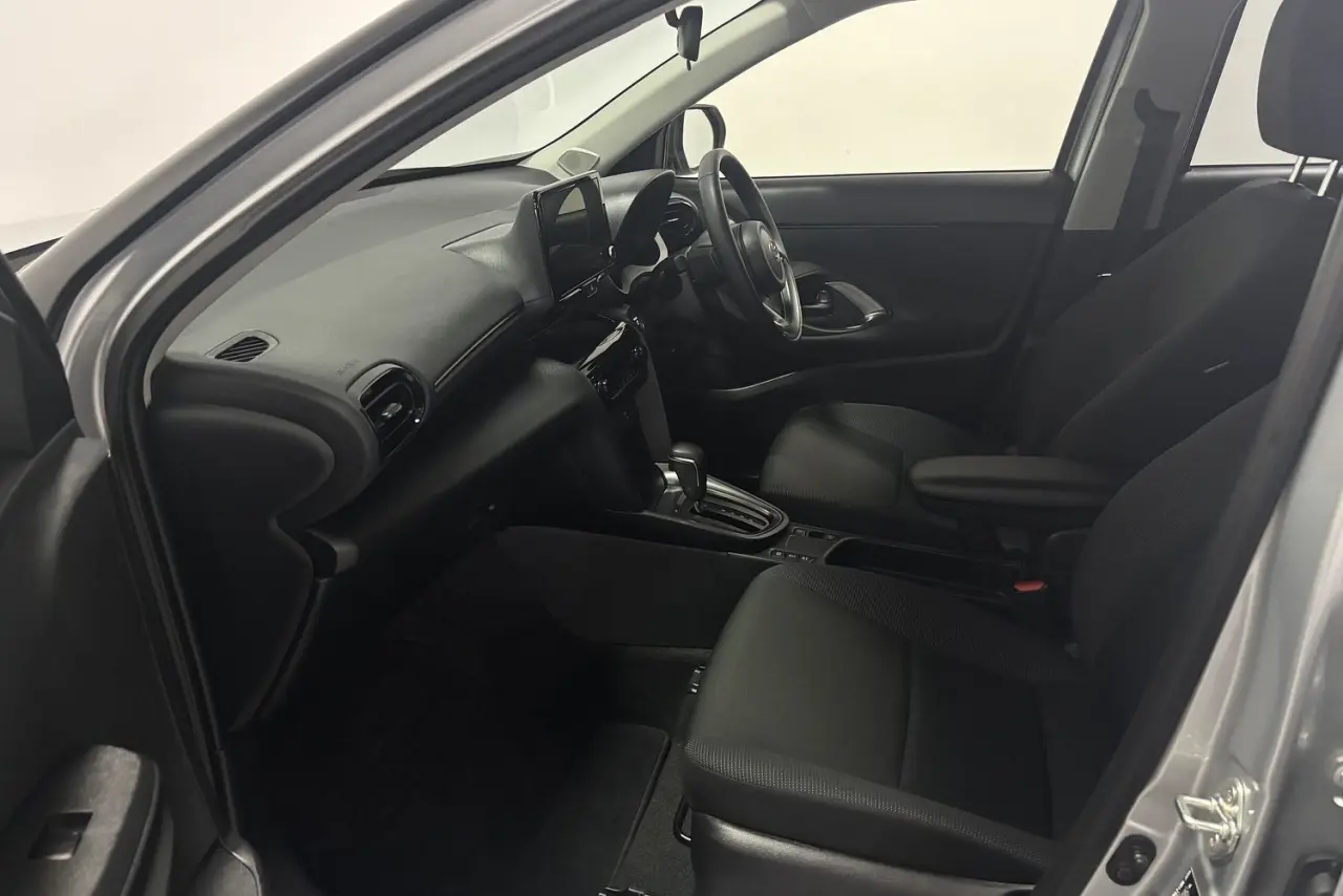 2024 Toyota Yaris Cross Gallery Image 15