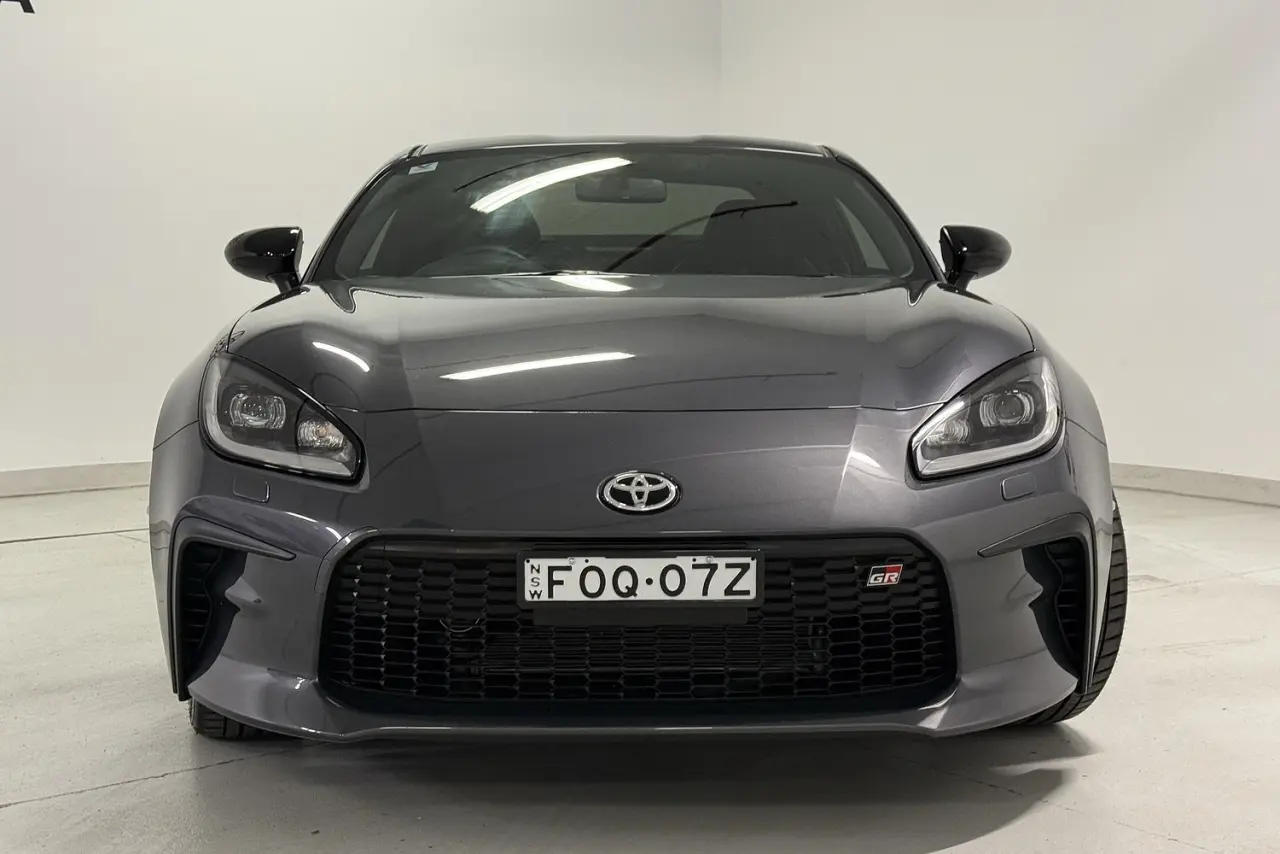 2024 Toyota GR86 Gallery Image 2