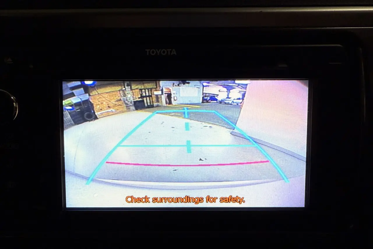 2015 Toyota Corolla Gallery Image 17