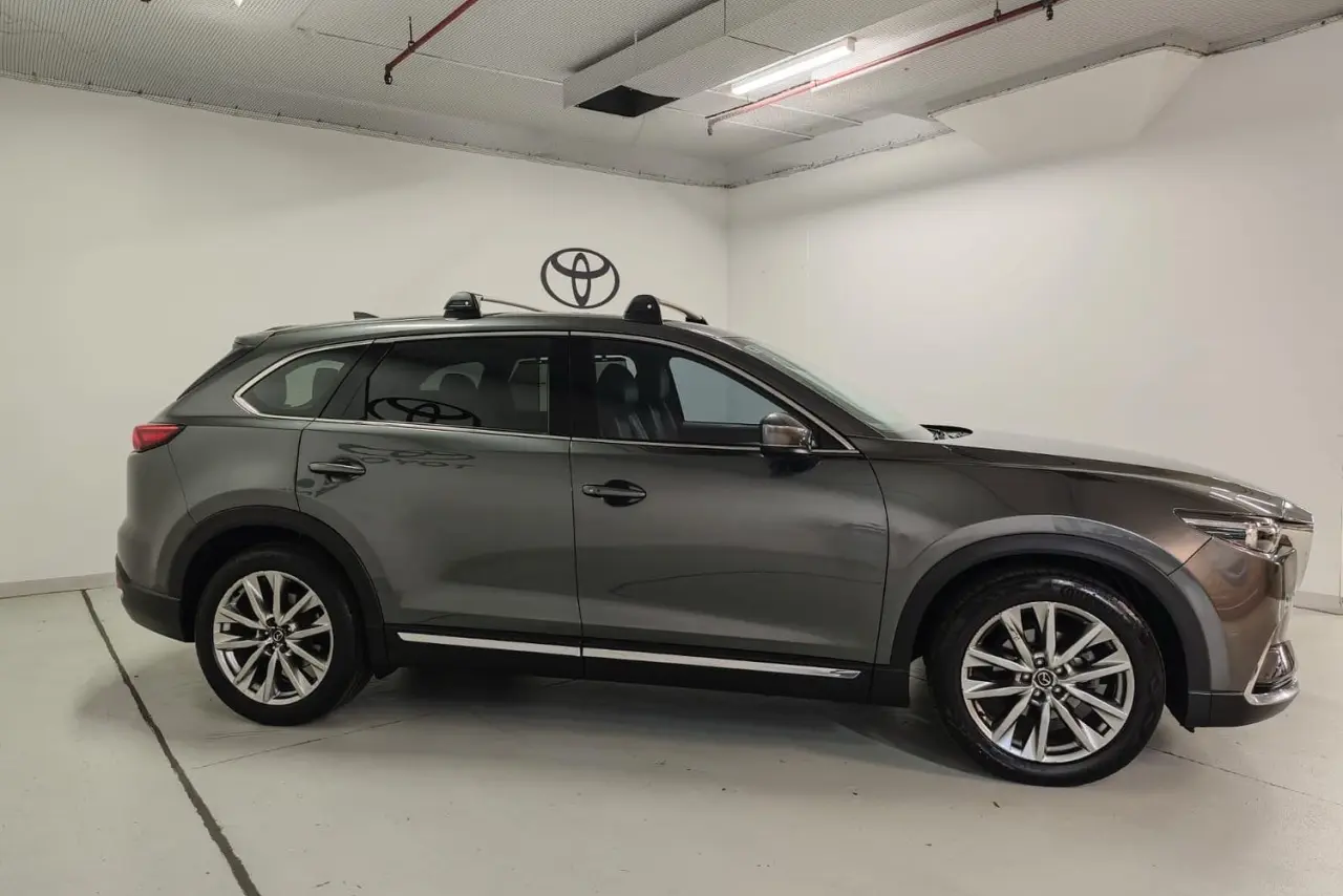 2017 Mazda CX-9 Gallery Image 4