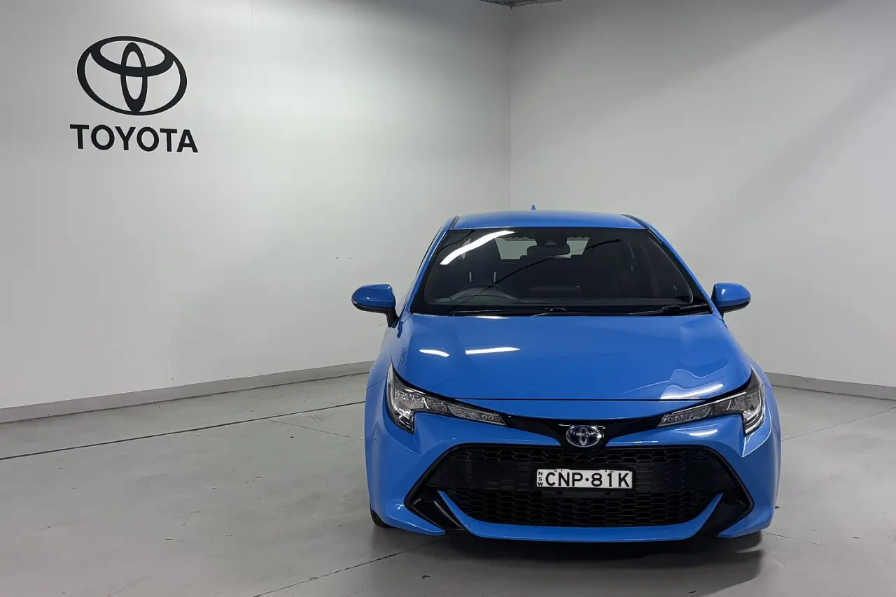 2022 Toyota Corolla Gallery Image 2