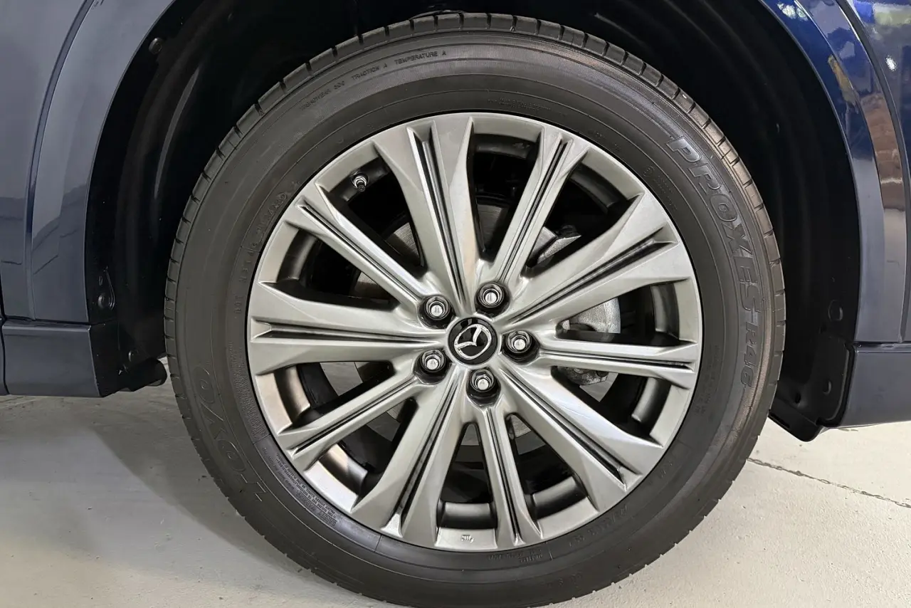 2023 Mazda CX-8 Gallery Image 7