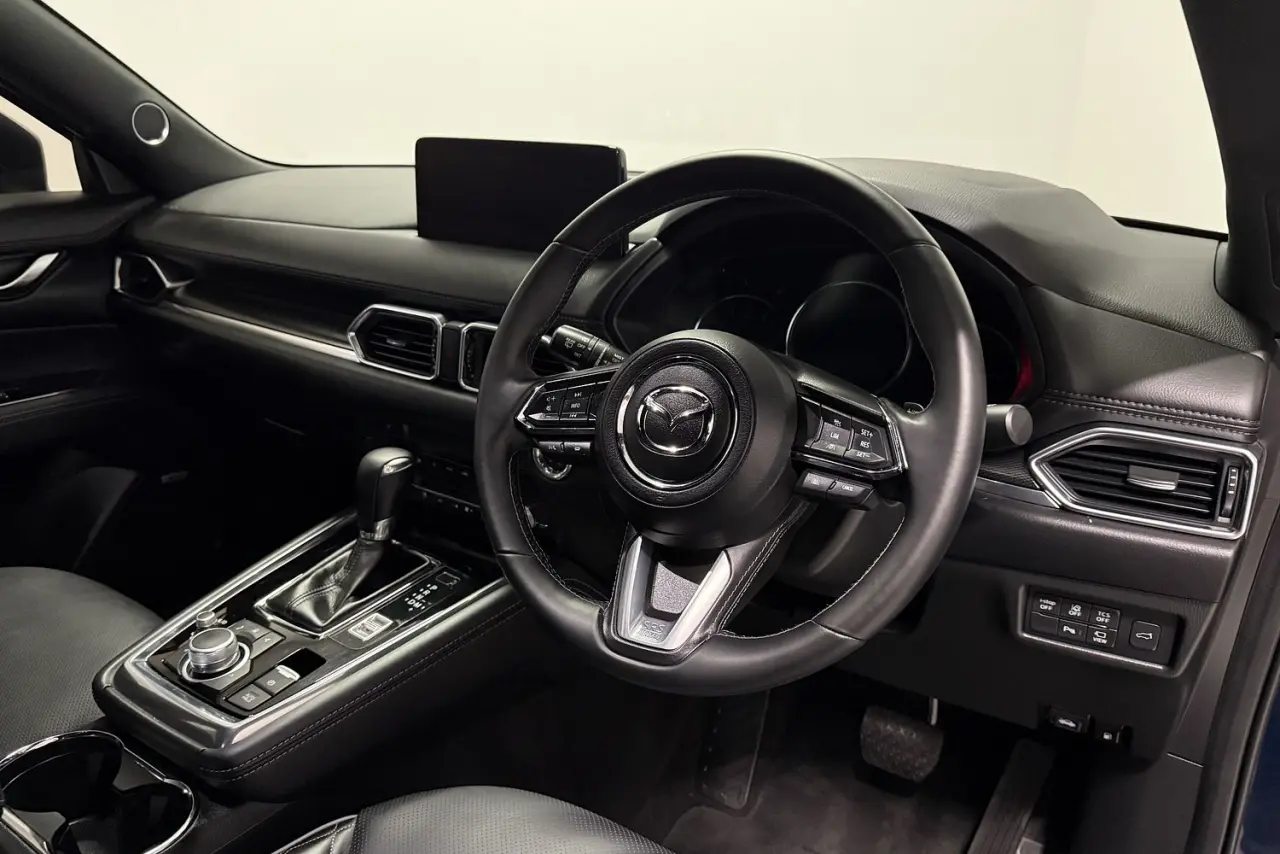 2023 Mazda CX-8 Gallery Image 8