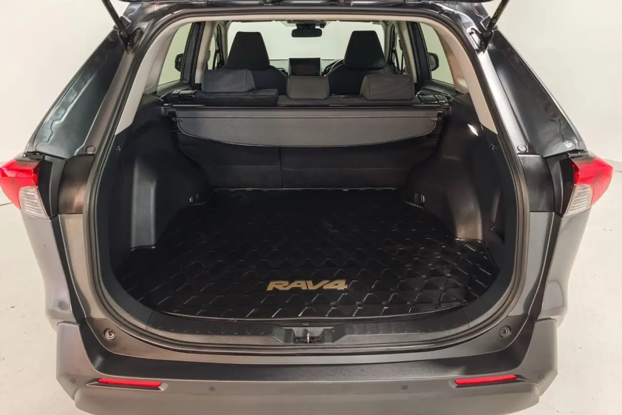 2023 Toyota RAV4 Gallery Image 13