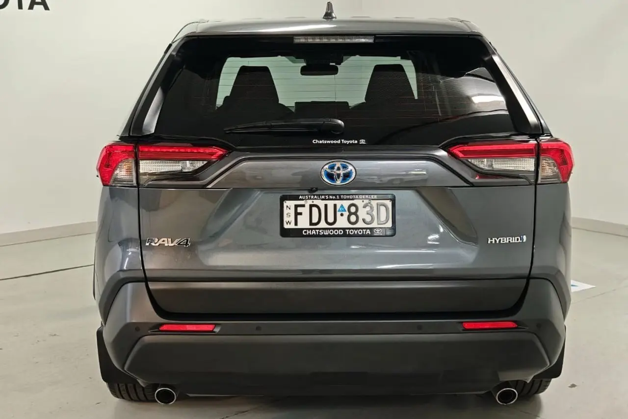 2023 Toyota RAV4 Gallery Image 6