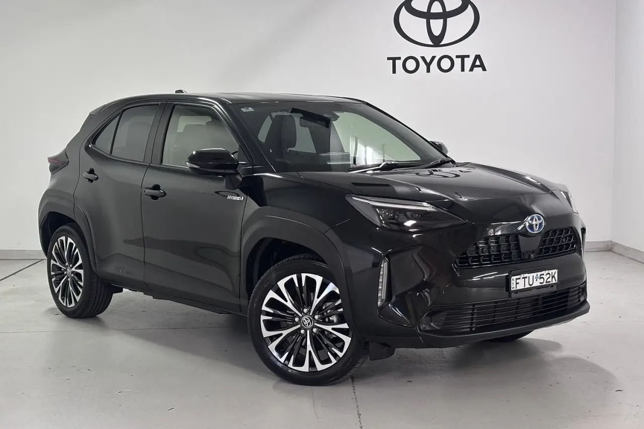 2023 Toyota Yaris Cross Gallery Image 1