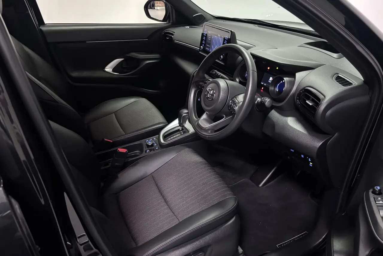 2023 Toyota Yaris Cross Gallery Image 10