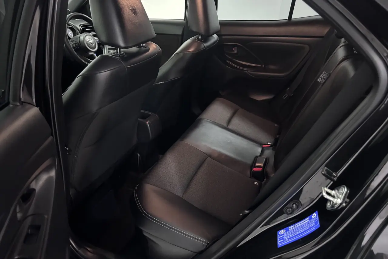2023 Toyota Yaris Cross Gallery Image 13