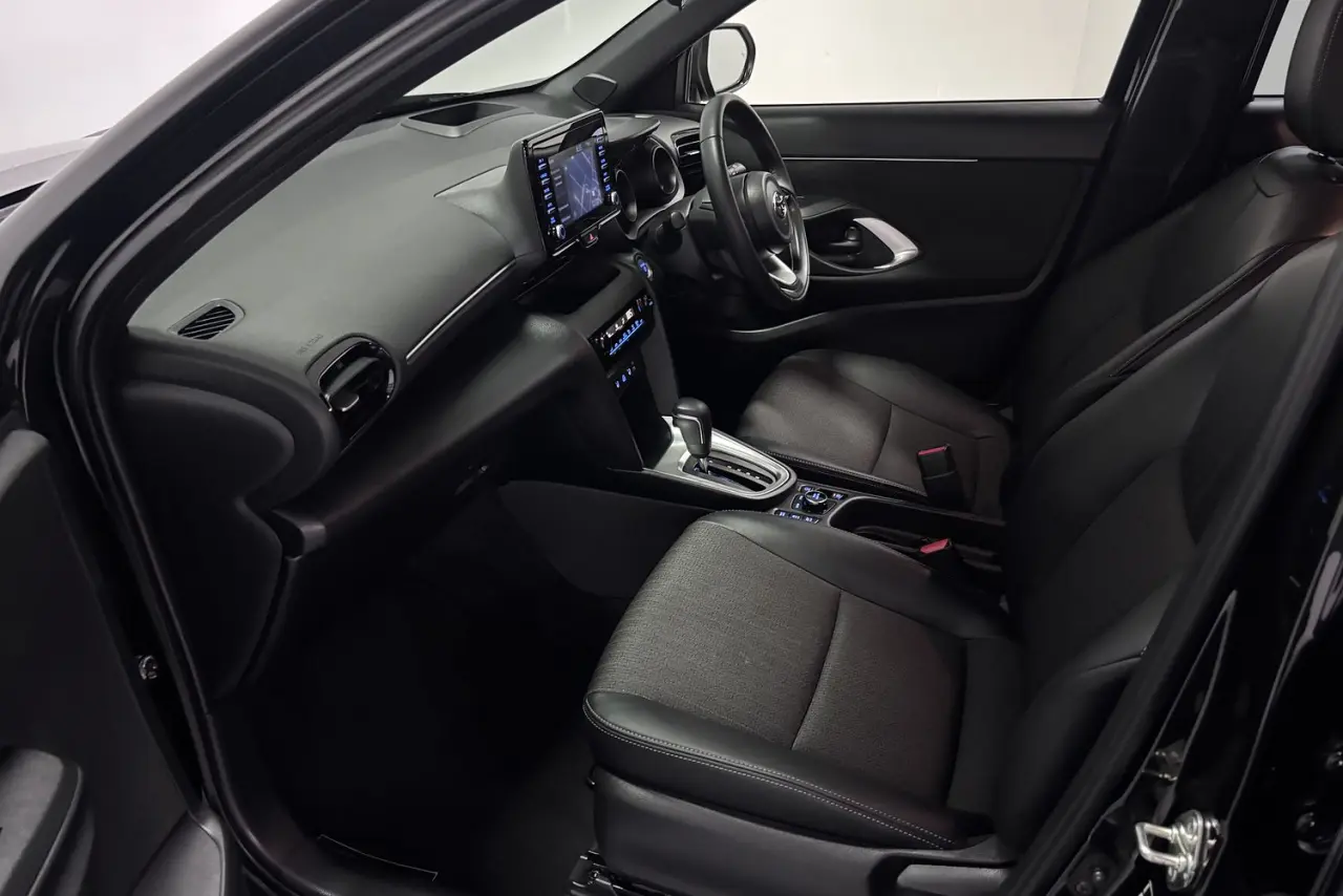 2023 Toyota Yaris Cross Gallery Image 14