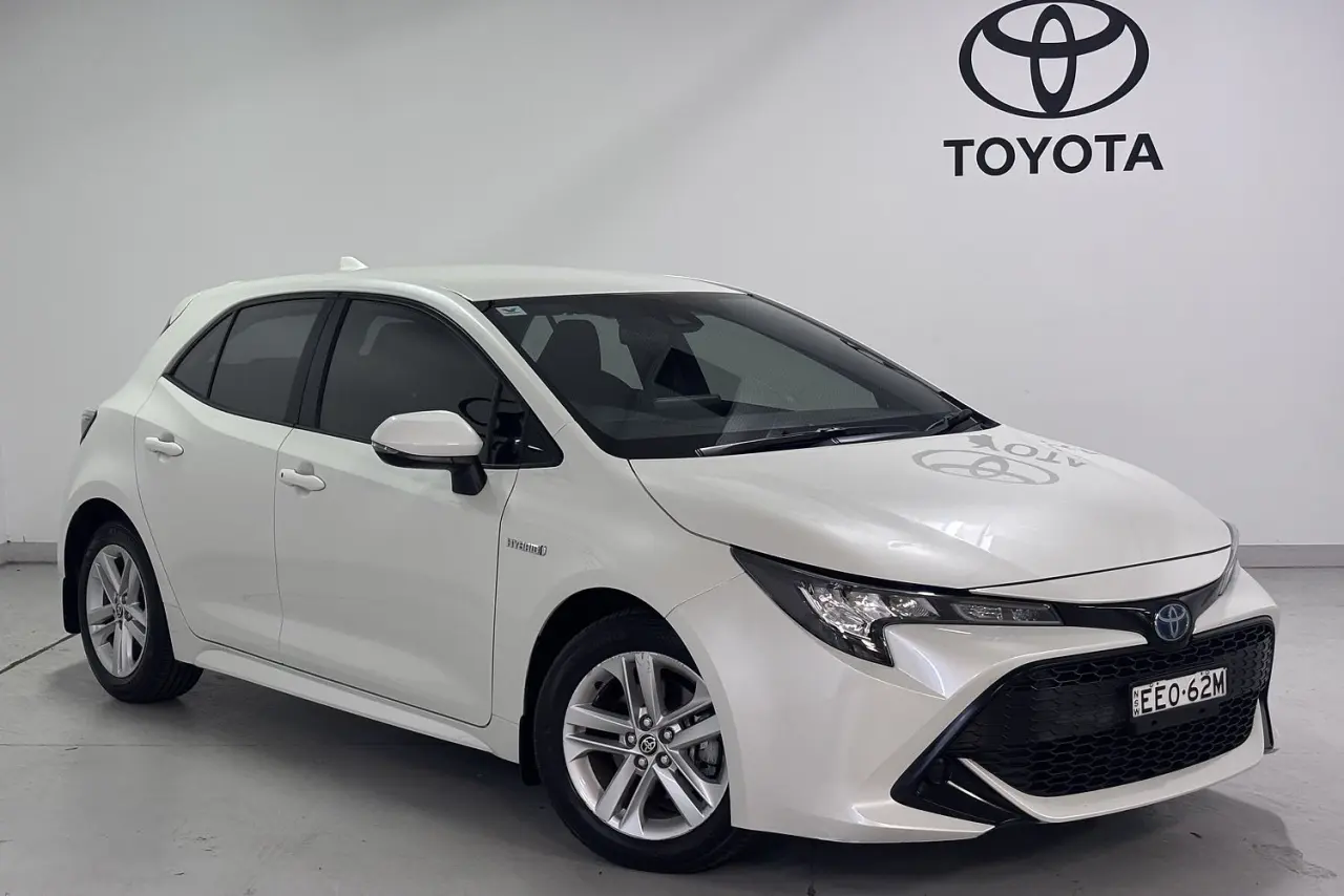 2019 Toyota Corolla Gallery Image 1