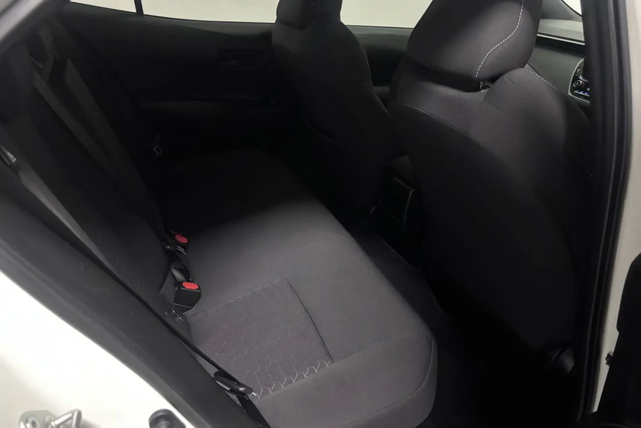 2019 Toyota Corolla Gallery Image 11