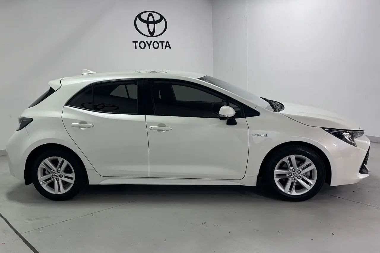 2019 Toyota Corolla Gallery Image 4