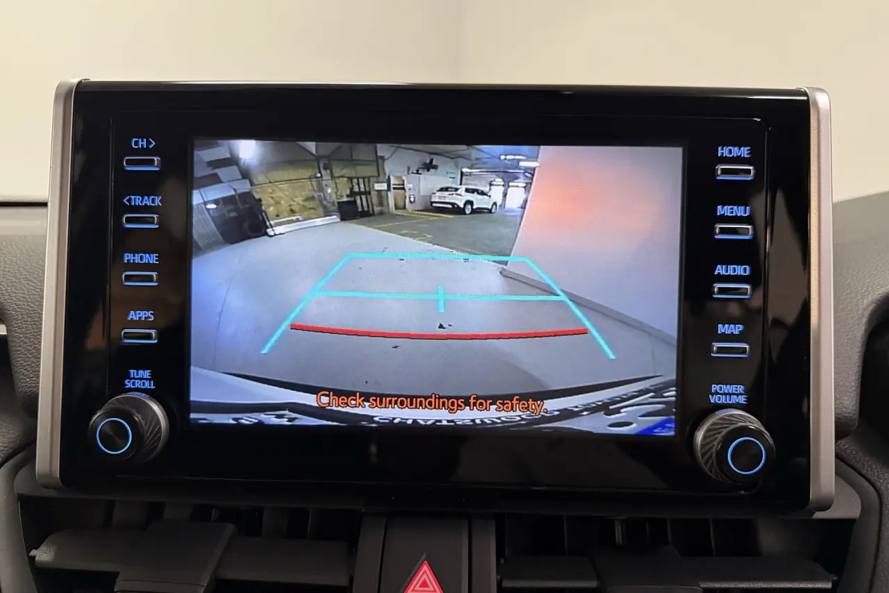 2021 Toyota RAV4 Gallery Image 17