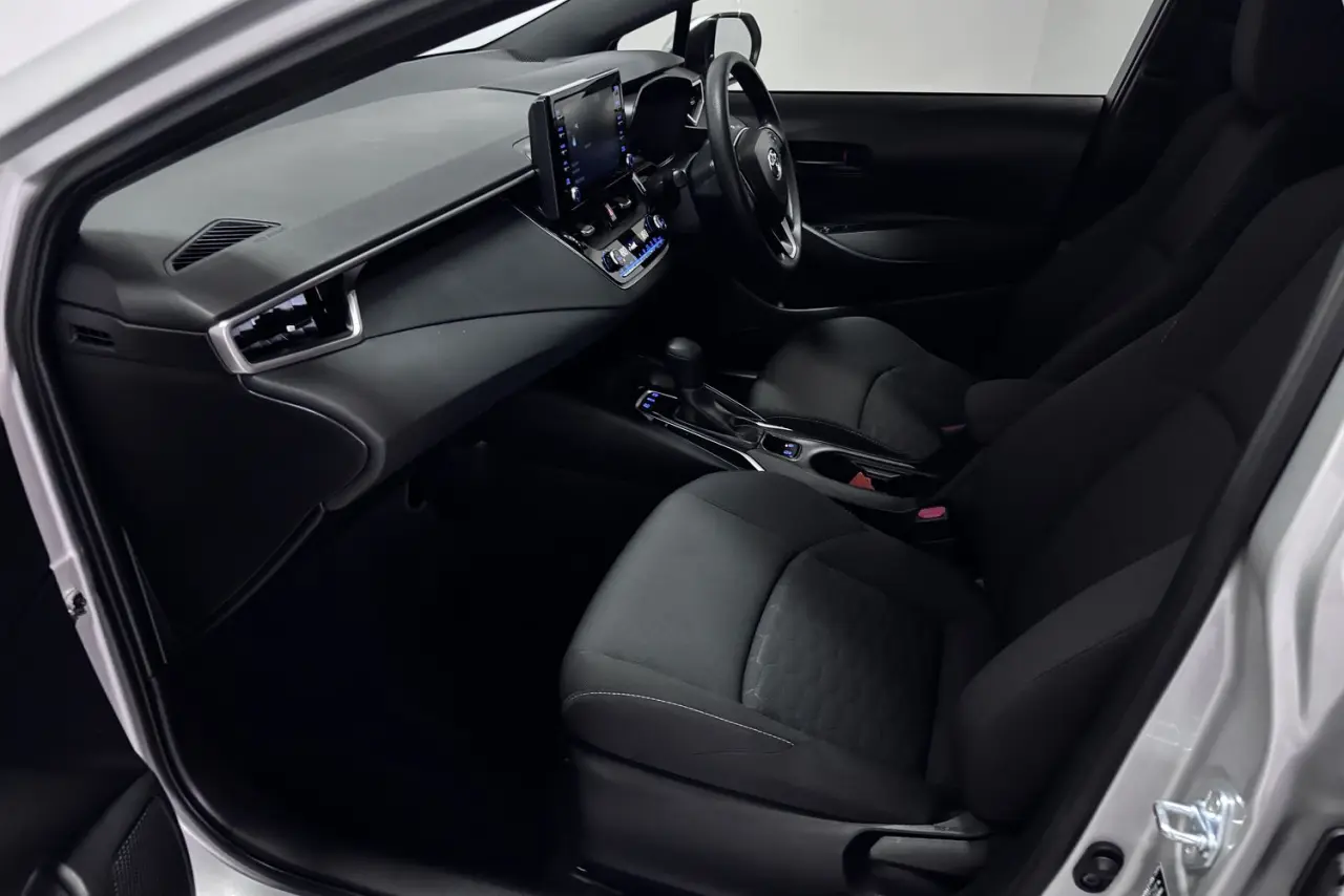 2022 Toyota Corolla Gallery Image 14