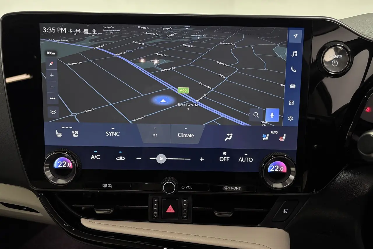 2024 Lexus NX Gallery Image 18
