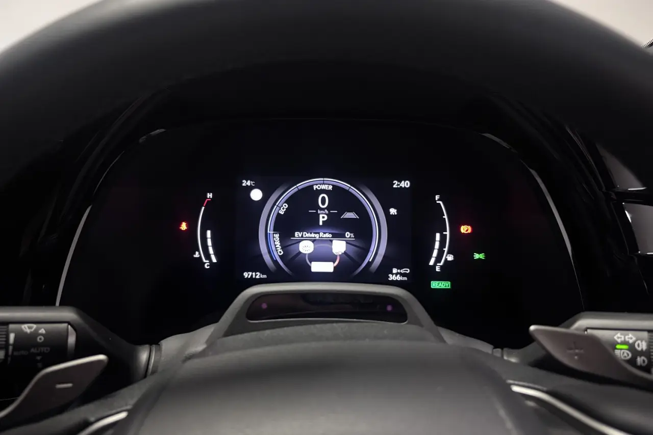 2024 Lexus RX Gallery Image 17