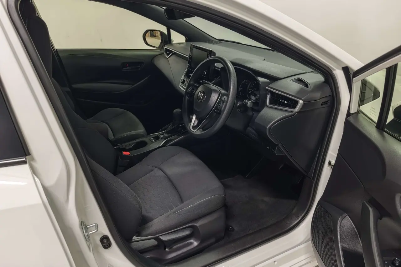 2021 Toyota Corolla Gallery Image 10