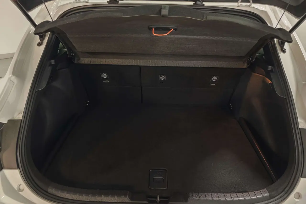 2021 Toyota Corolla Gallery Image 12