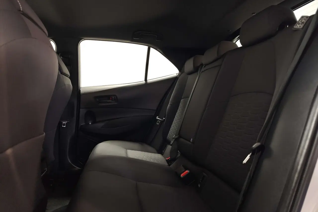 2021 Toyota Corolla Gallery Image 13