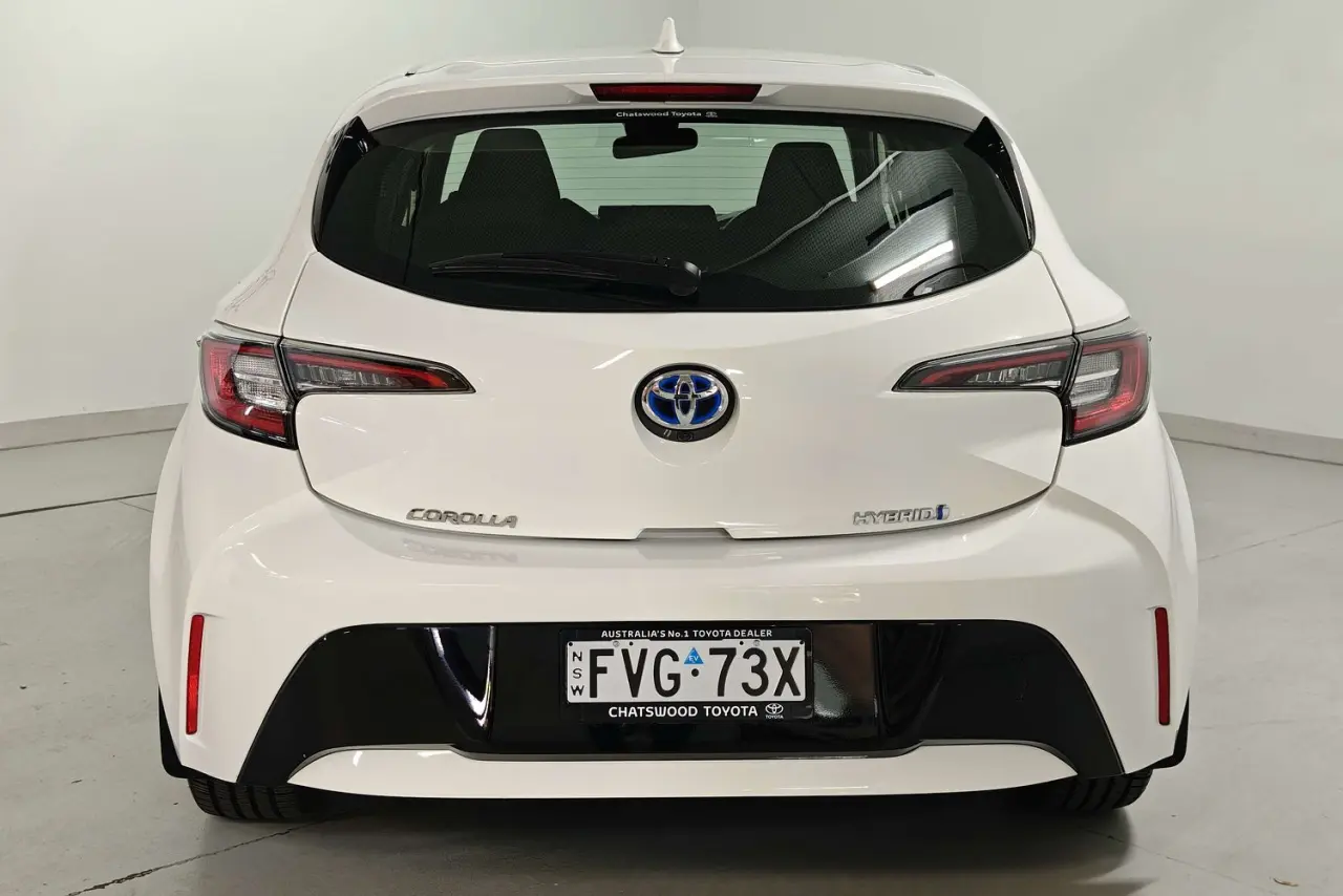 2021 Toyota Corolla Gallery Image 8
