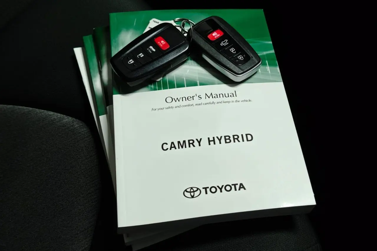 2022 Toyota Camry Gallery Image 21