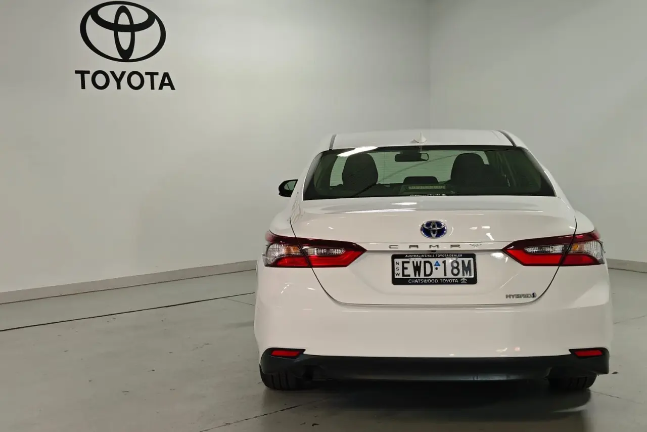 2022 Toyota Camry Gallery Image 6