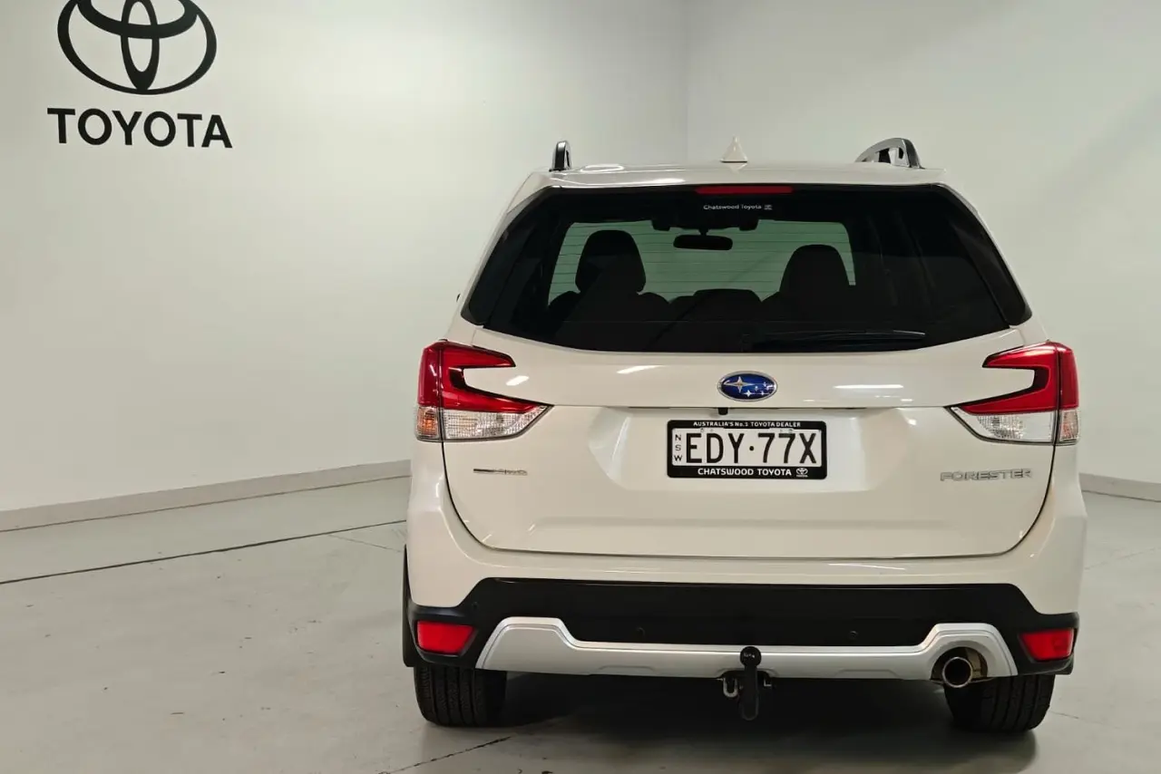 2019 Subaru Forester Gallery Image 7
