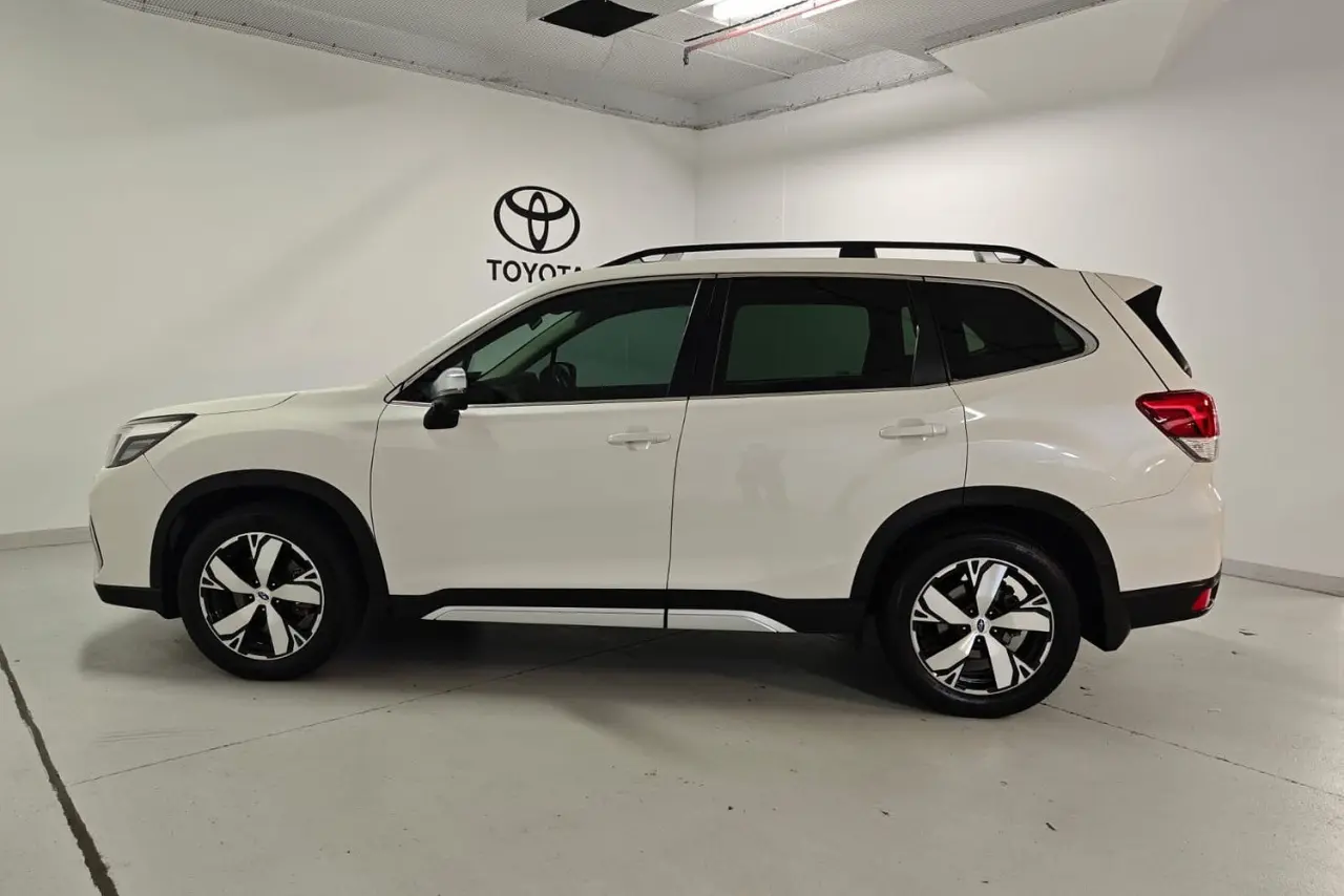 2019 Subaru Forester Gallery Image 8