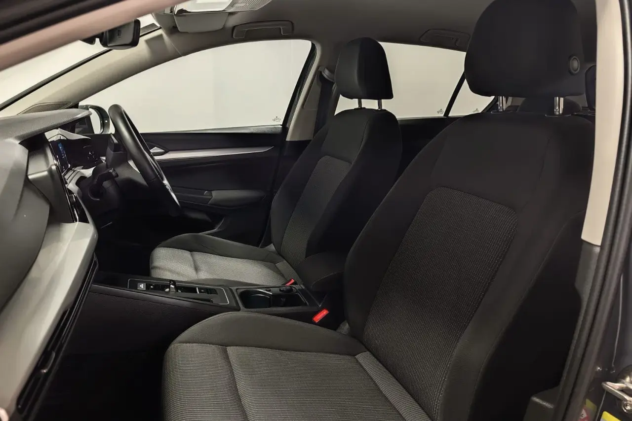 2021 Volkswagen Golf Gallery Image 14