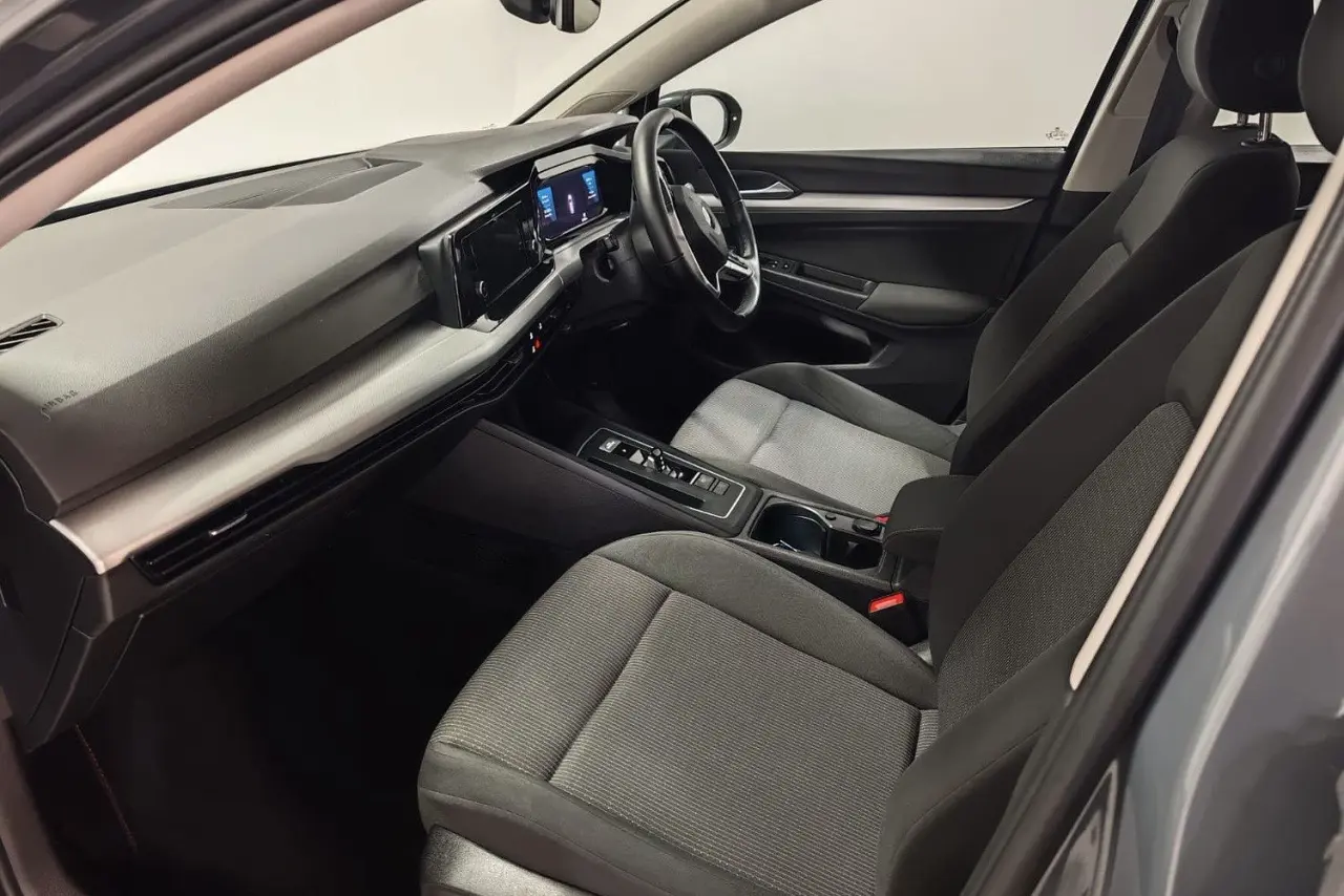 2021 Volkswagen Golf Gallery Image 15