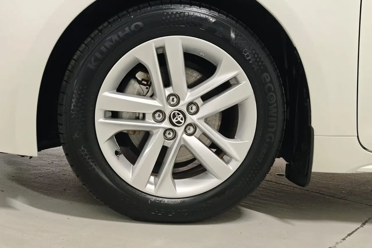 2020 Toyota Corolla Gallery Image 5