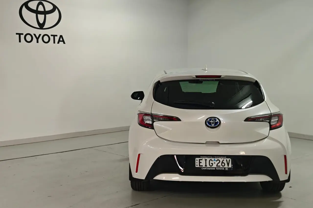 2020 Toyota Corolla Gallery Image 6