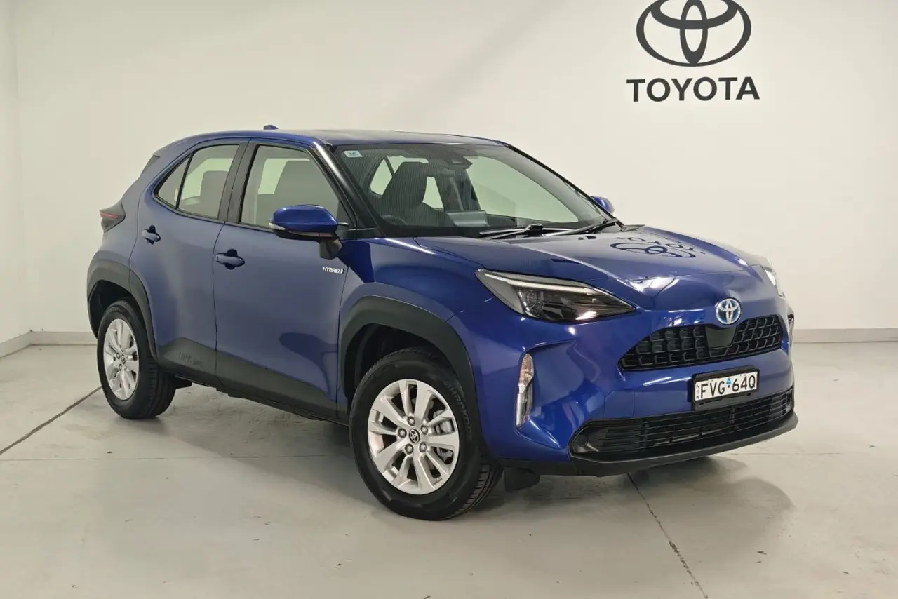 2023 Toyota Yaris Cross Gallery Image 1