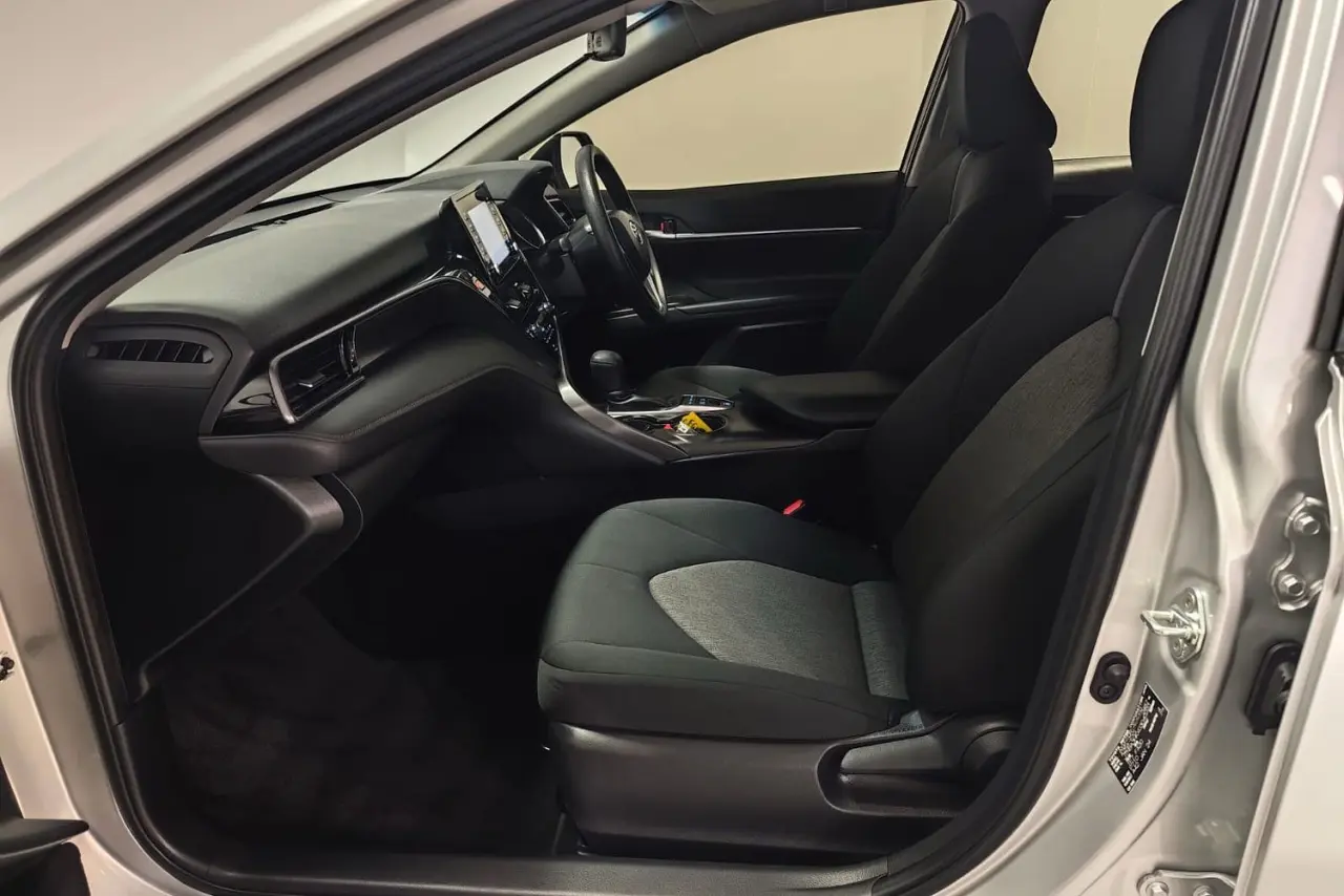 2024 Toyota Camry Gallery Image 14