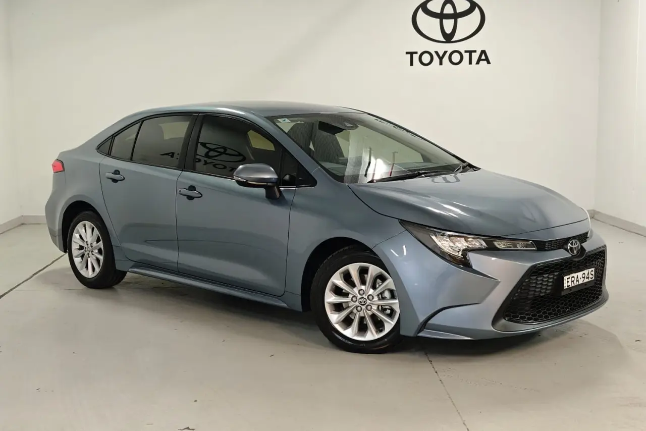 2021 Toyota Corolla Gallery Image 1
