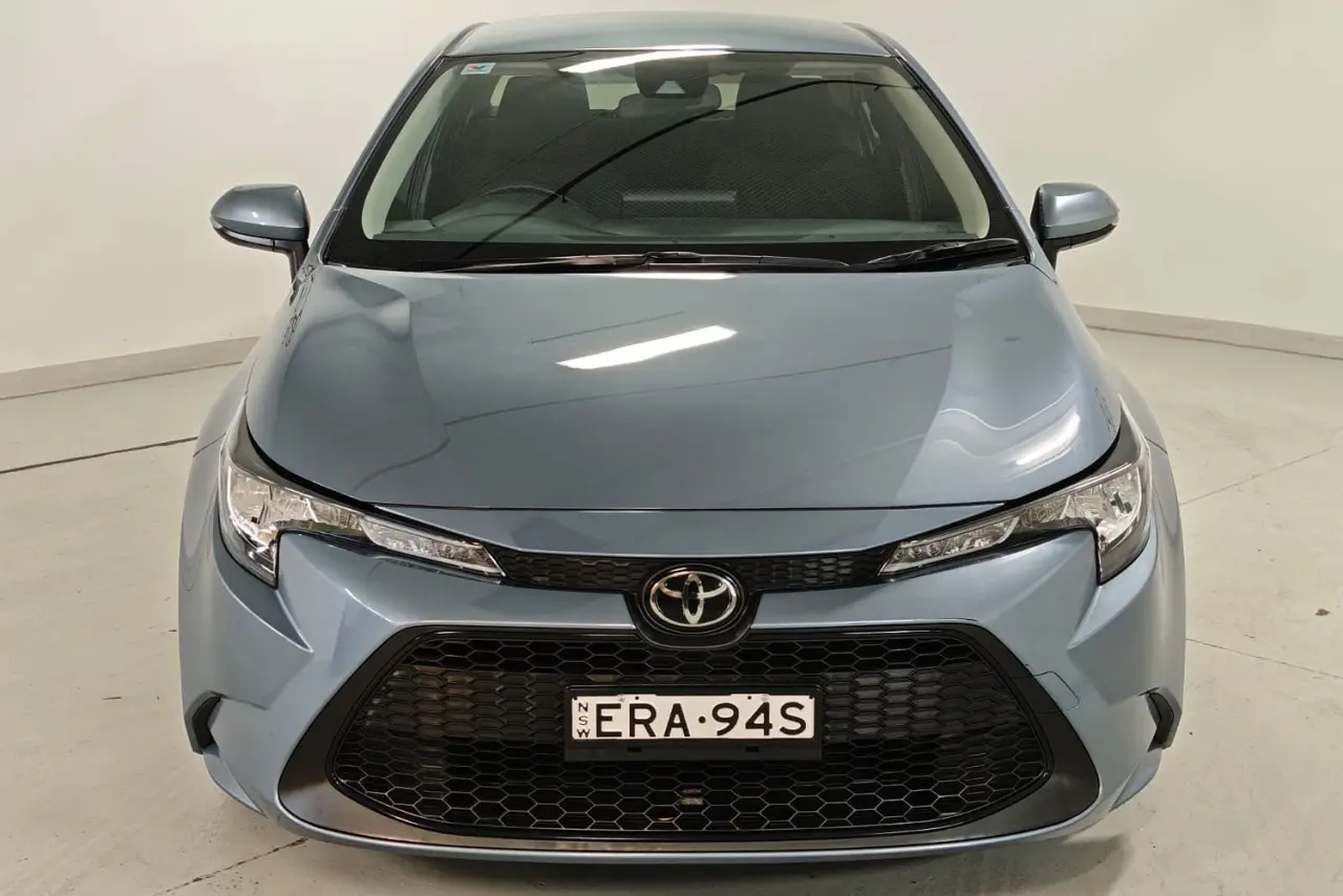 2021 Toyota Corolla Gallery Image 3