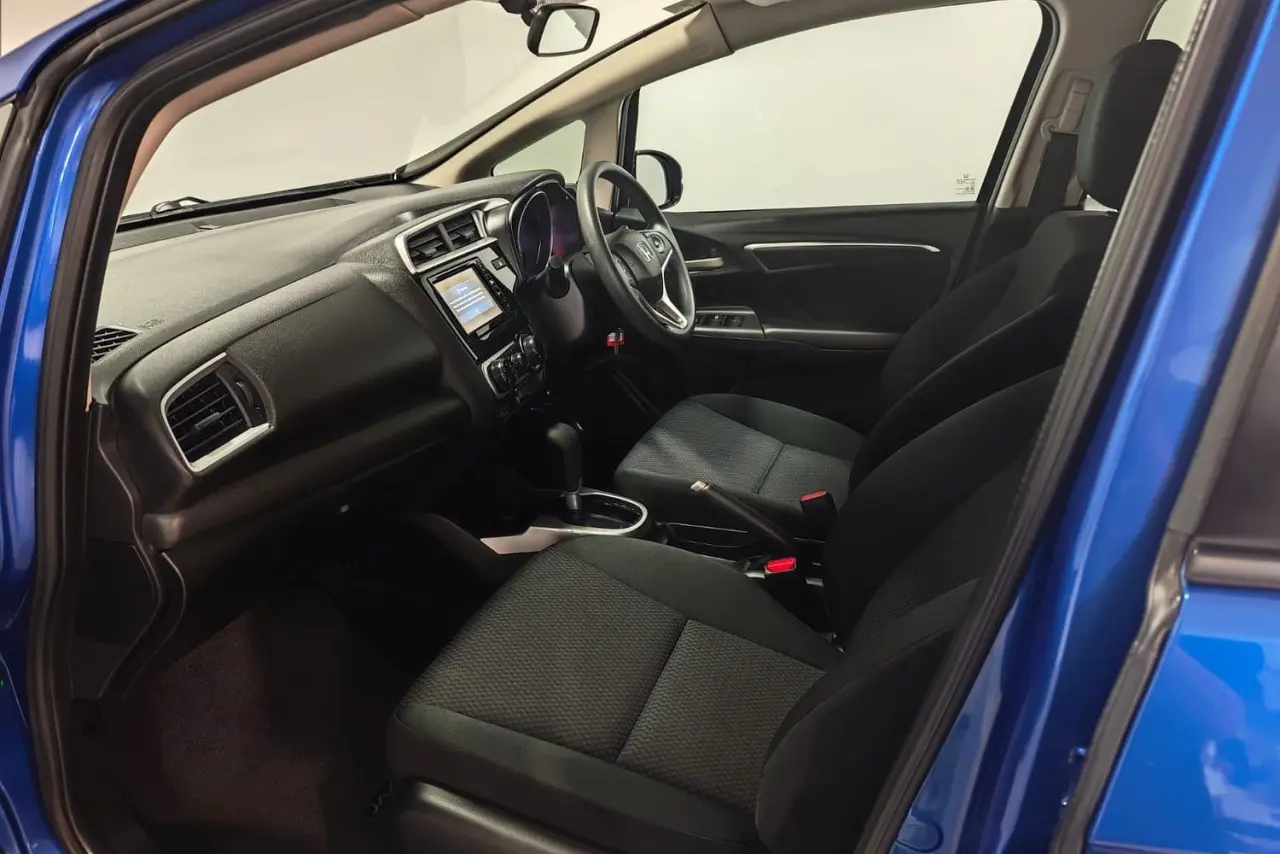 2017 Honda Jazz Gallery Image 15