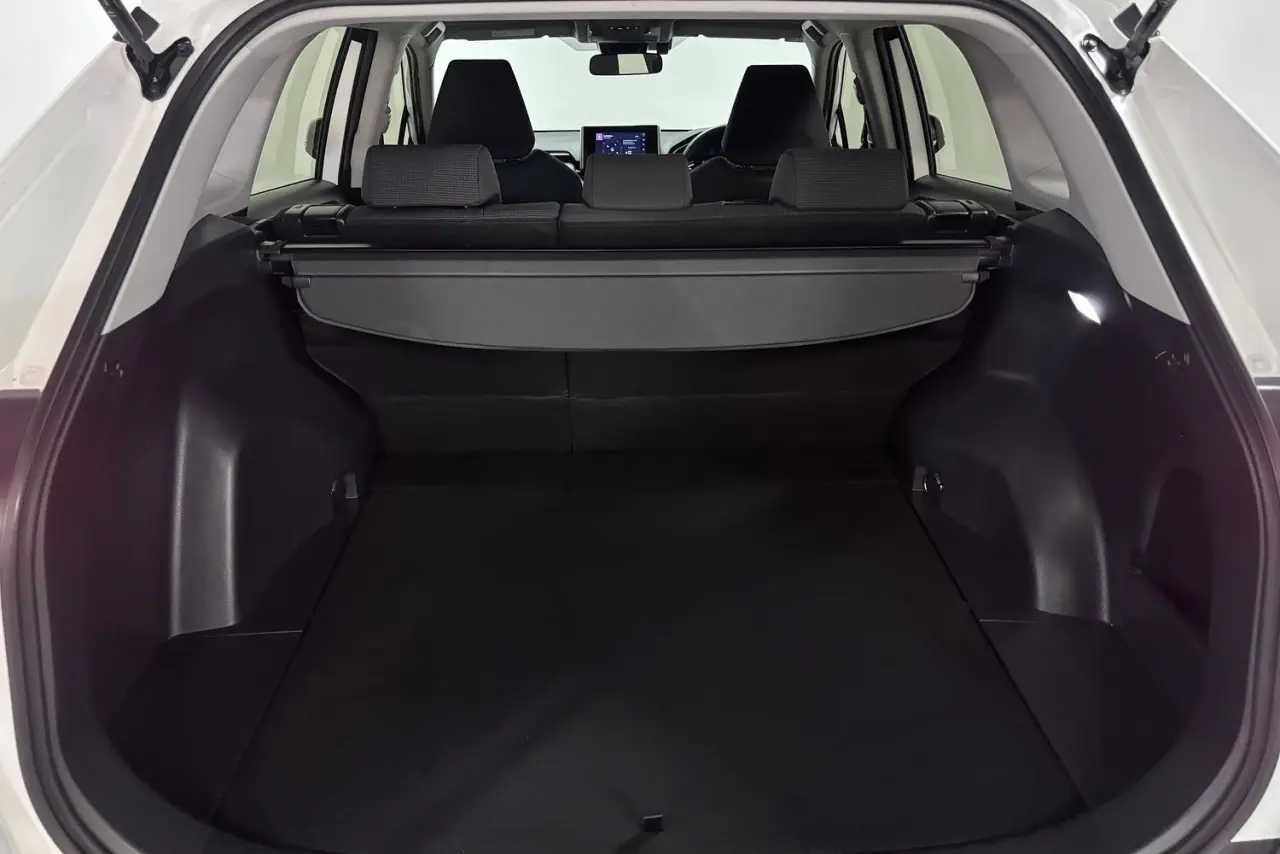 2024 Toyota RAV4 Gallery Image 12