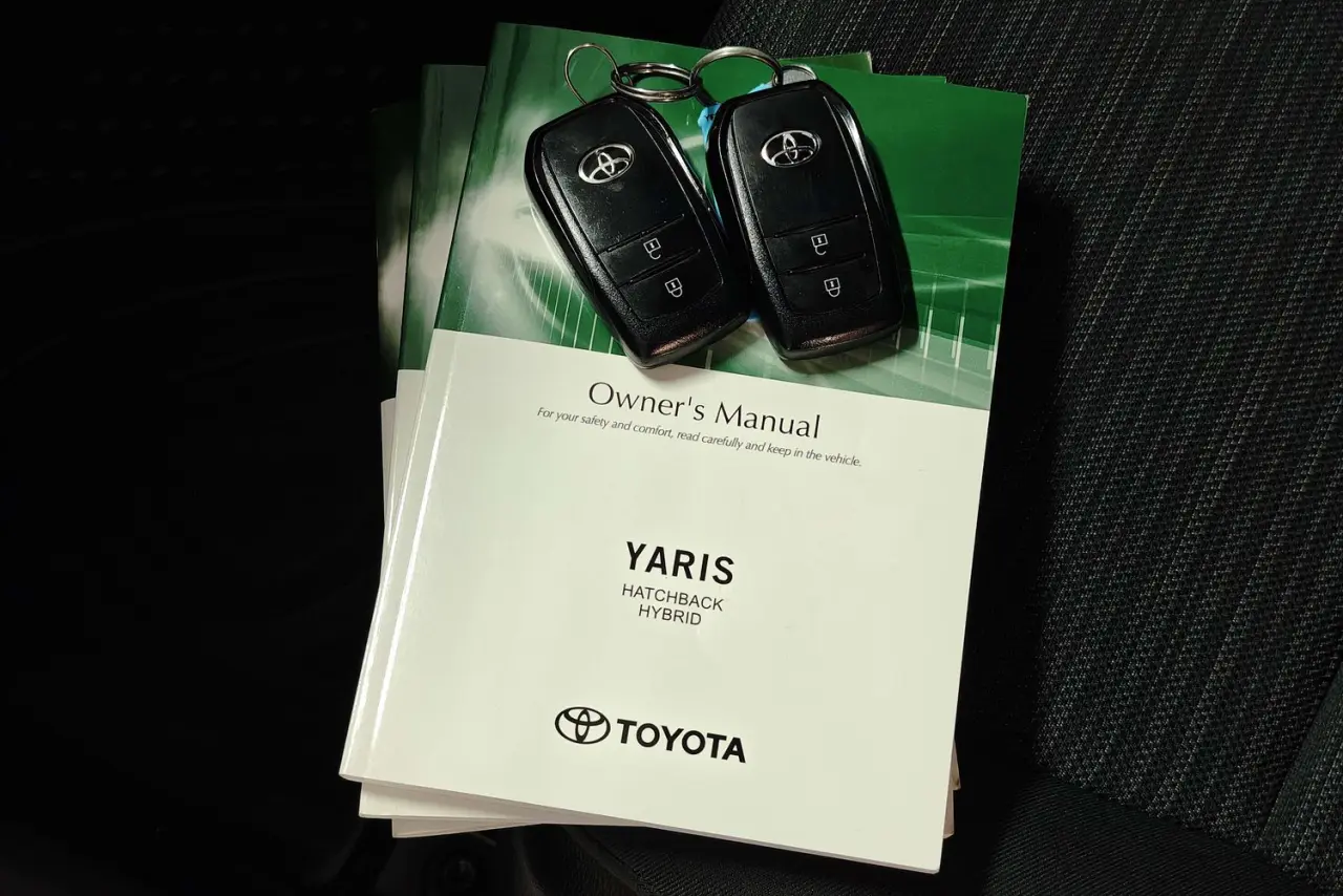 2022 Toyota Yaris Gallery Image 21