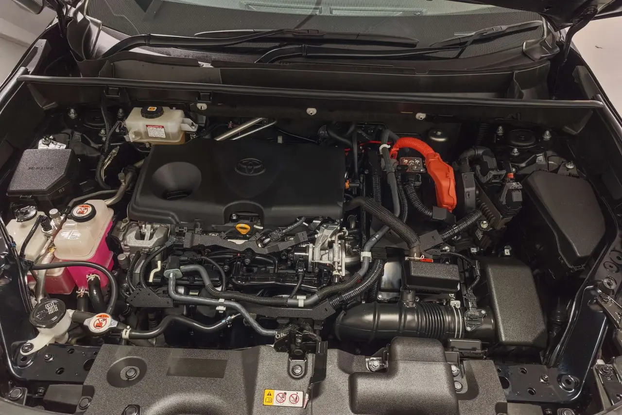 2021 Toyota RAV4 Gallery Image 24