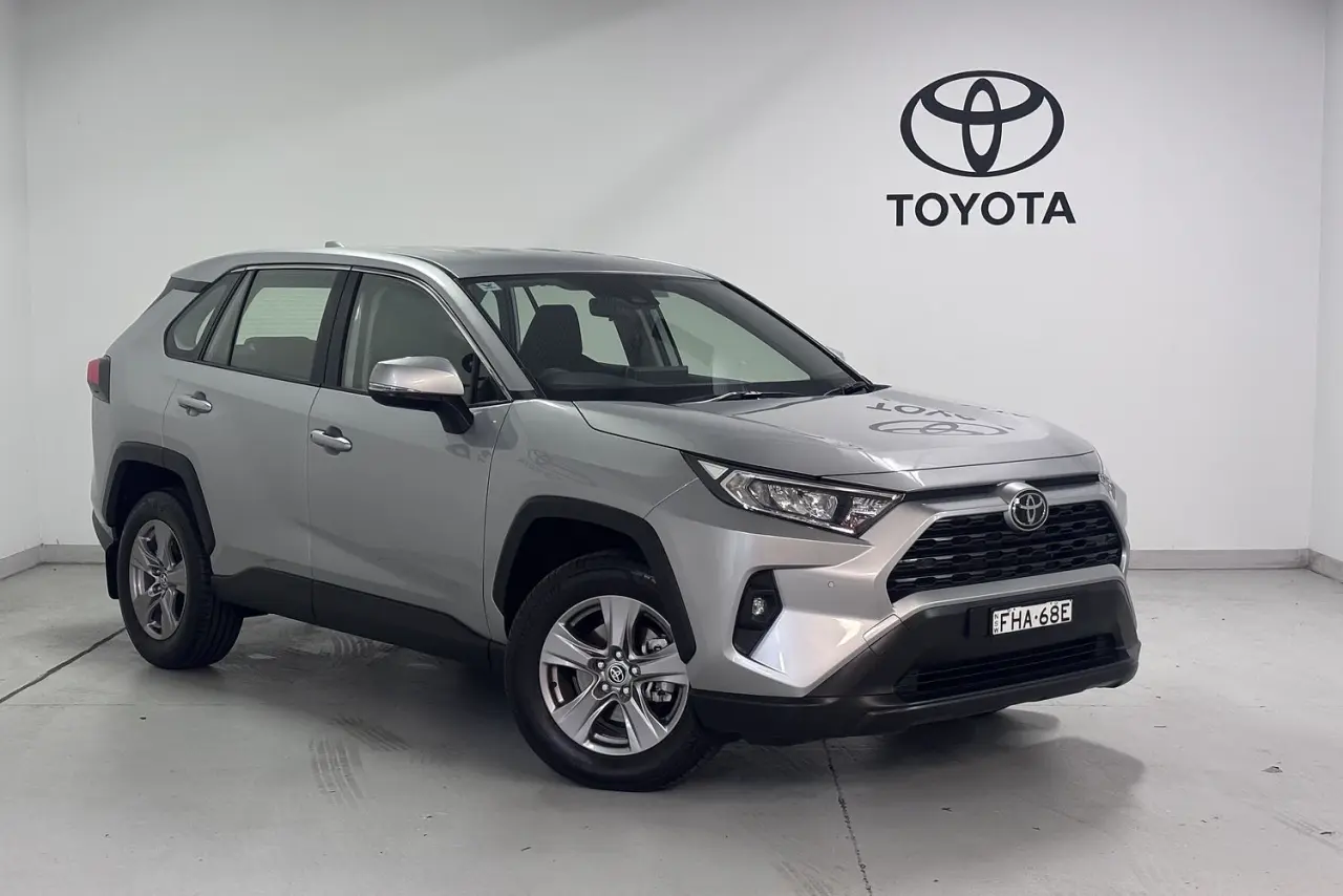 2024 Toyota RAV4 Gallery Image 1