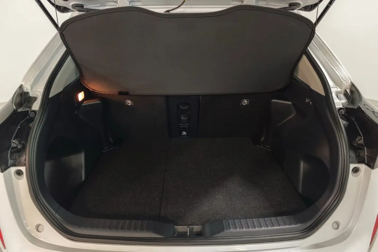 2024 Toyota Yaris Cross Gallery Image 12