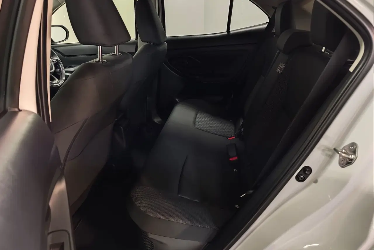 2024 Toyota Yaris Cross Gallery Image 13