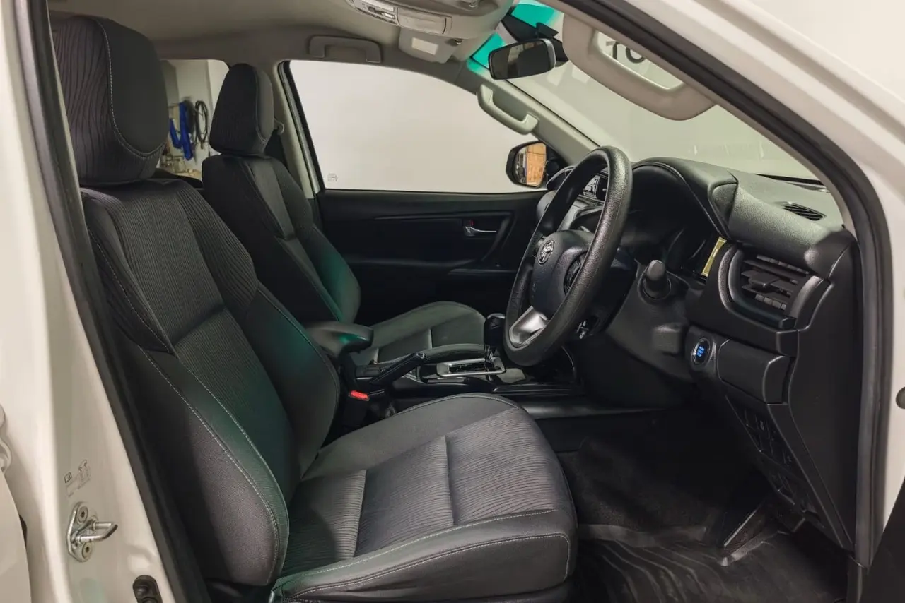 2022 Toyota Fortuner Gallery Image 10