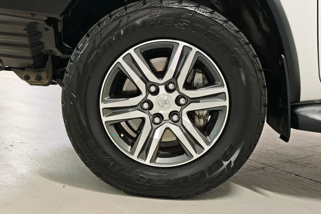 2022 Toyota Fortuner Gallery Image 21