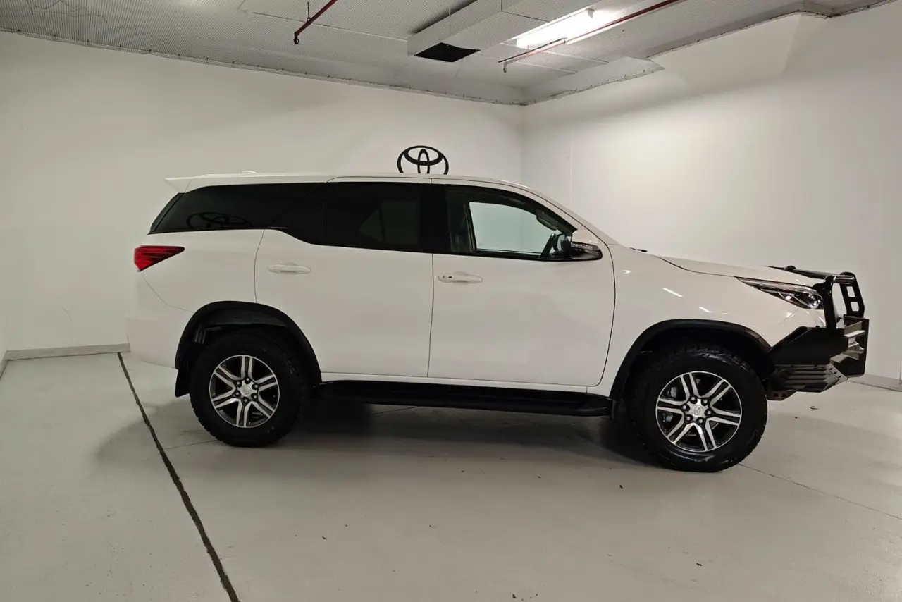 2022 Toyota Fortuner Gallery Image 4