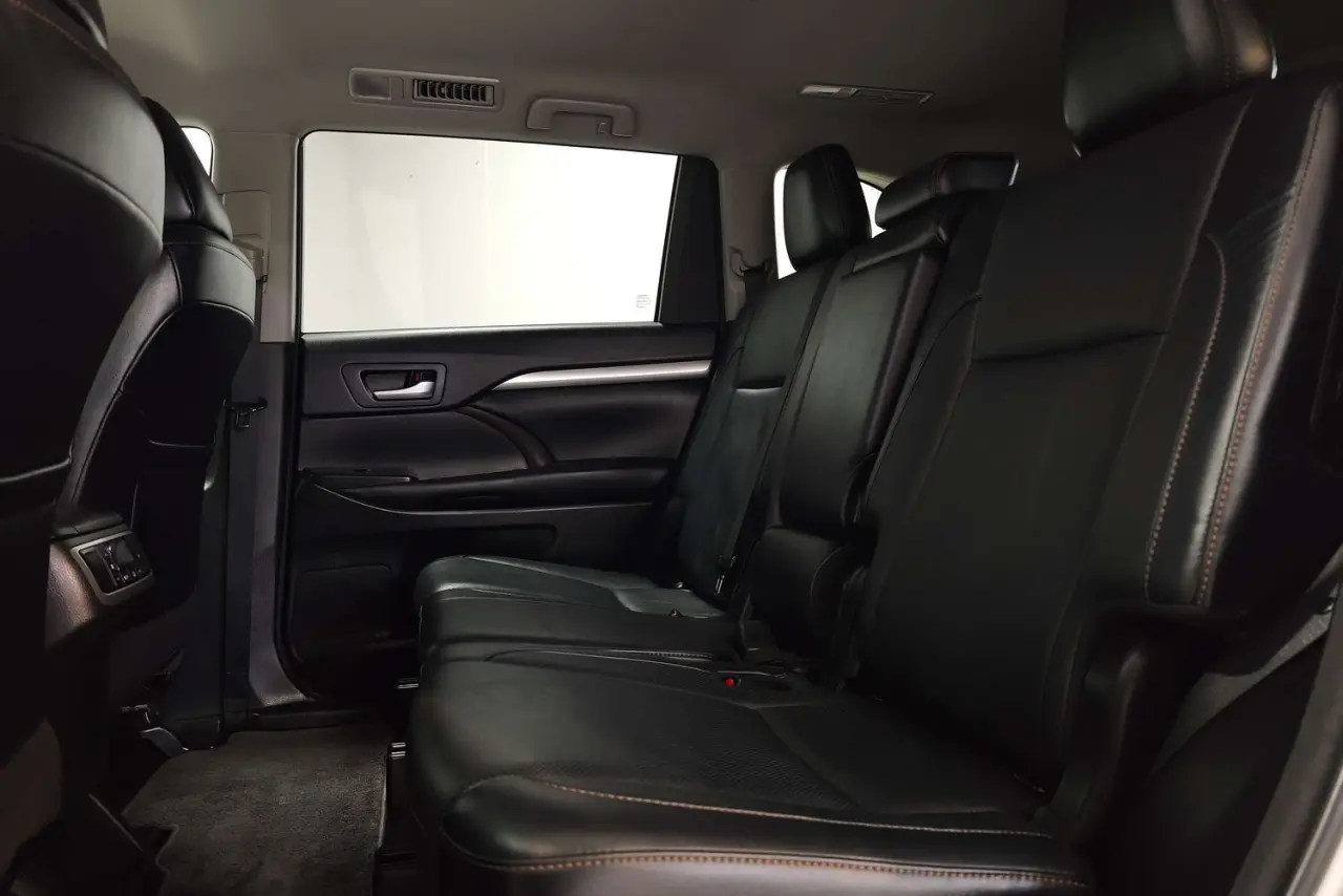 2018 Toyota Kluger Gallery Image 14