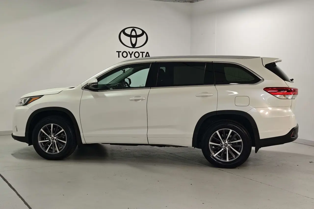 2018 Toyota Kluger Gallery Image 9